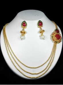 Exclusive Polki Set